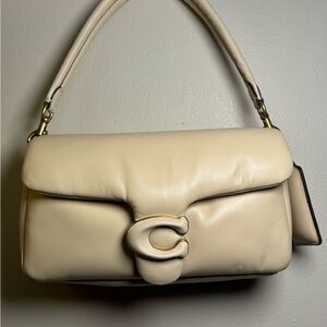 NWOT Coach Cloud Tabby in Ivory Leather Shoulder Bag